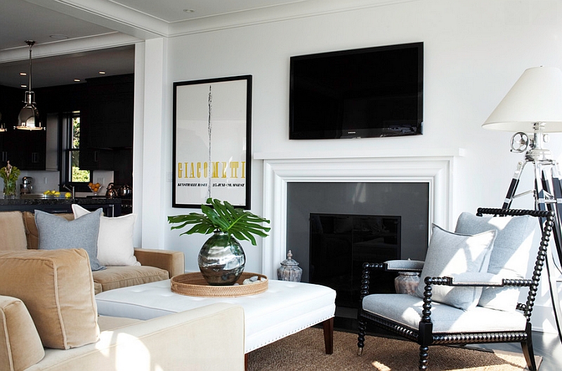 Sala com decoração em preto e branco com detalhes em tecidos Sala com decoração em preto e branco com detalhes em tecidos